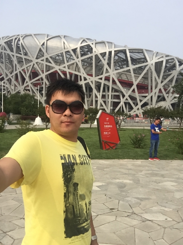 艾心的第一张照片--丽水相亲服务中心