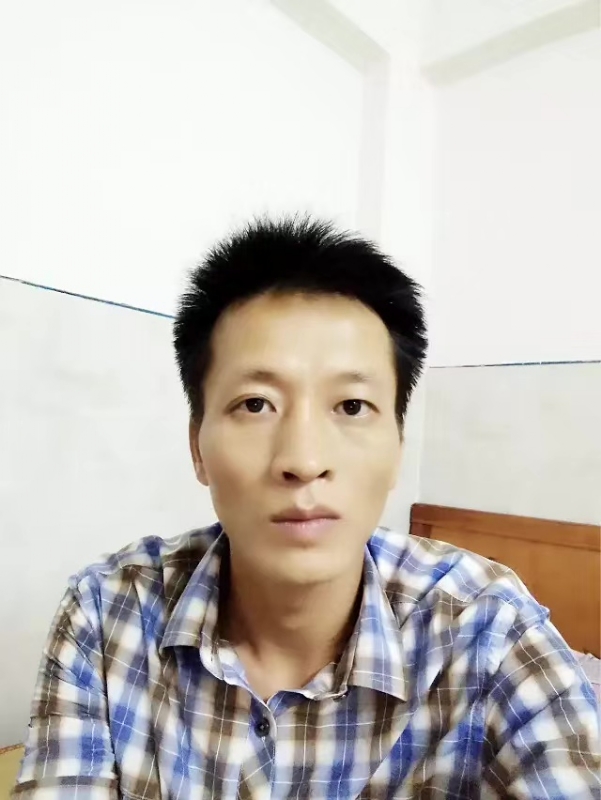 流年未亡的第一张照片--丽水相亲服务中心