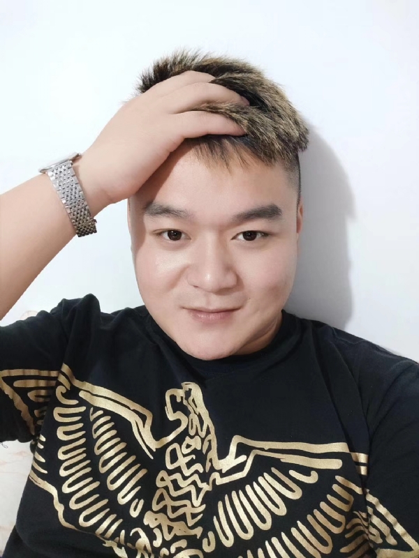 执子之手的第一张照片--丽水相亲服务中心