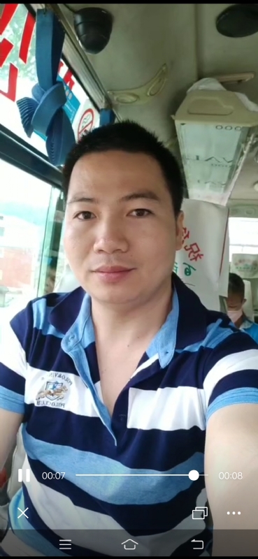 恋人未满的第一张照片--丽水相亲服务中心