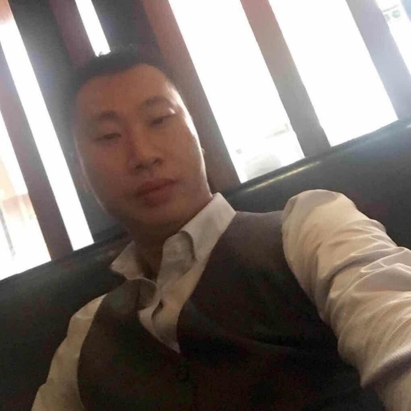 陈威的第一张照片--丽水相亲服务中心