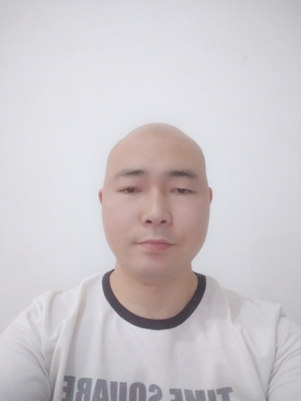 强壮持久的男人的第一张照片--丽水相亲服务中心