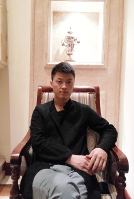 制片人杨亚林的第二张照片--丽水相亲服务中心