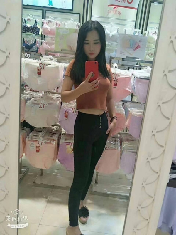 小可爱的第一张照片--丽水相亲服务中心