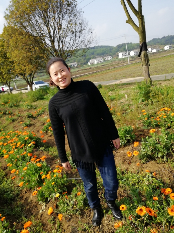 征婚女人的第二张照片--丽水相亲服务中心