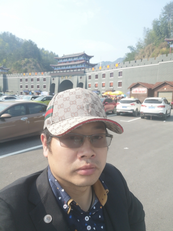 金沧海的第一张照片--丽水相亲服务中心