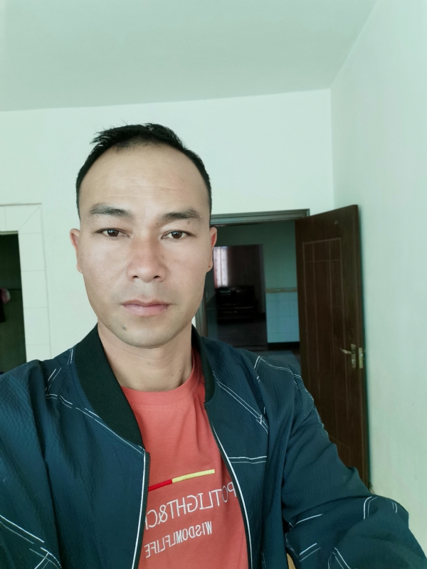 昊宇的第一张照片--丽水相亲服务中心