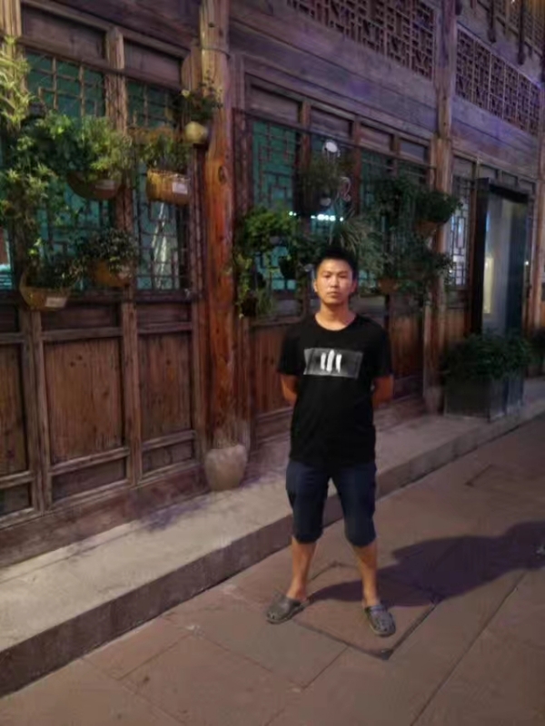 回忆的第一张照片--丽水相亲服务中心