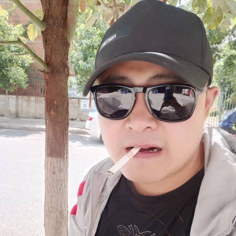 瞄小七的第一张照片--丽水相亲服务中心