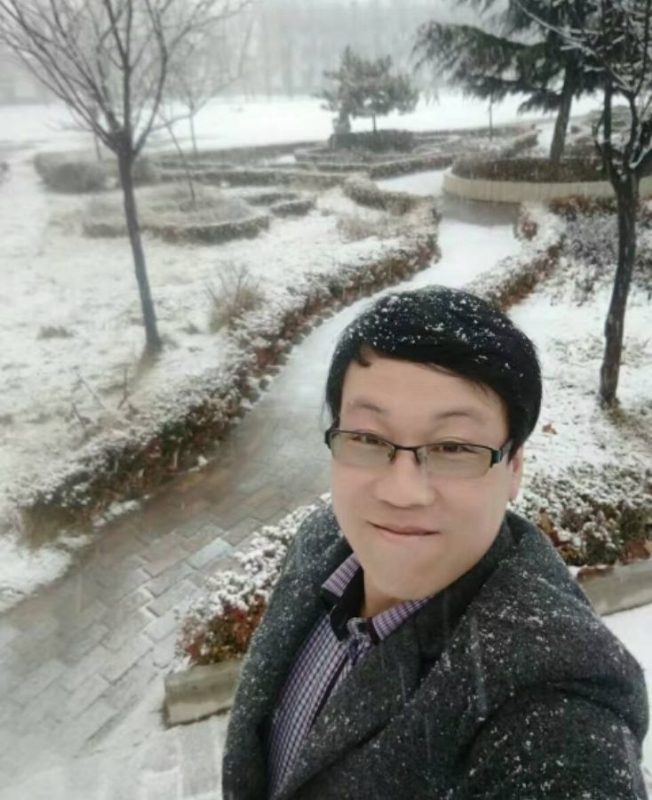 一吻天荒的第二张照片--丽水相亲服务中心