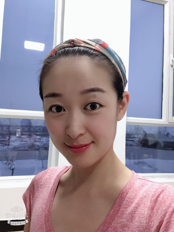 浅笑的第一张照片--丽水相亲服务中心