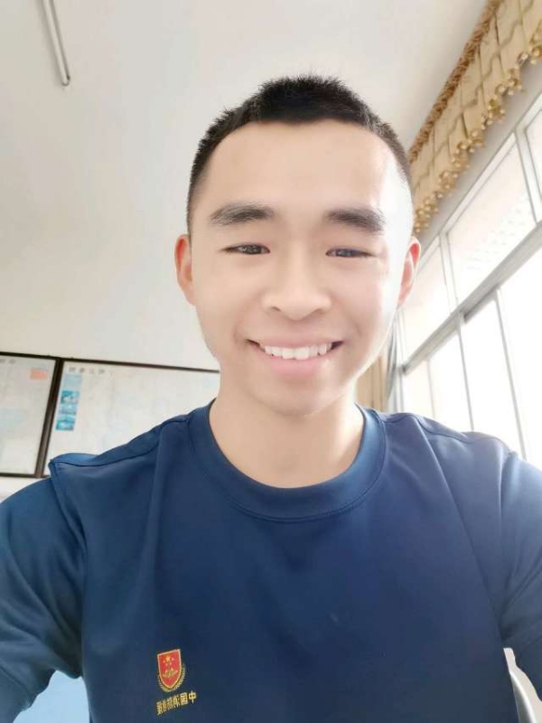 超超的第二张照片--丽水相亲服务中心