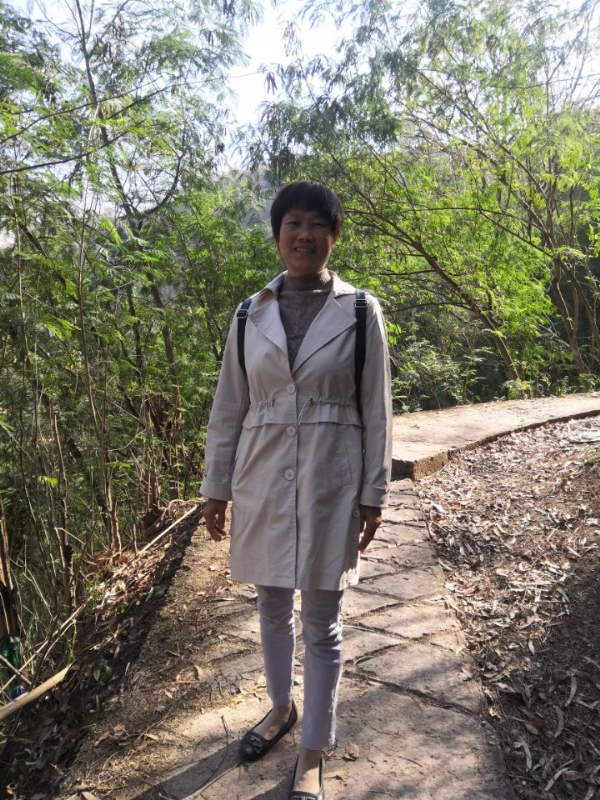 兰草的第一张照片--丽水相亲服务中心