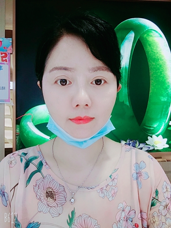 舞月飘雪的第二张照片--丽水相亲服务中心