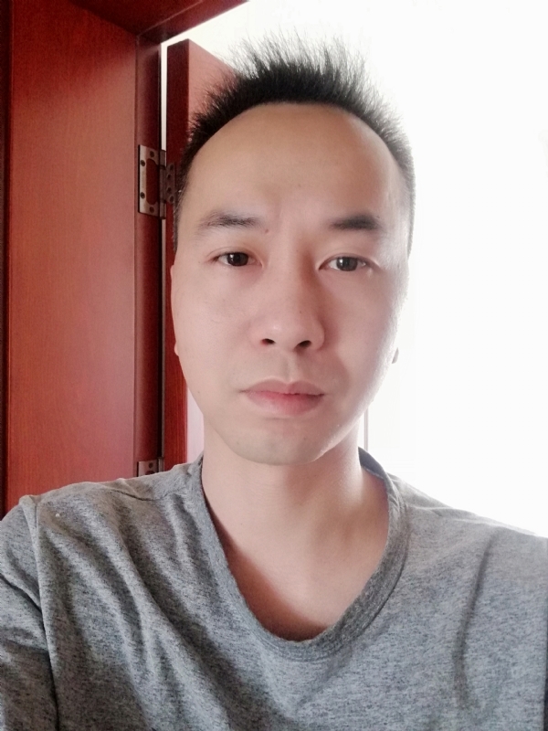 超级大混球的第四张照片--丽水相亲服务中心