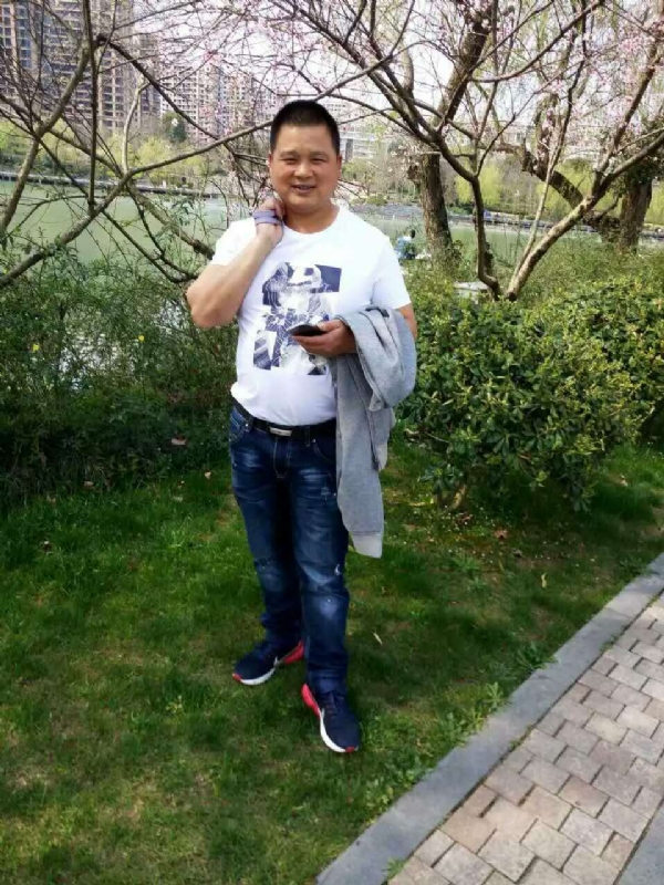 纯爷们的第二张照片--丽水相亲服务中心