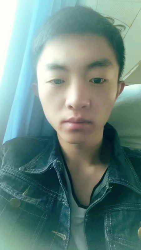 小手冰凉的第一张照片--丽水相亲服务中心