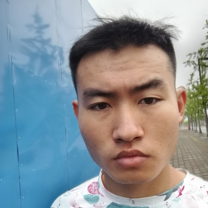 爱一个哦的第一张照片--丽水相亲服务中心