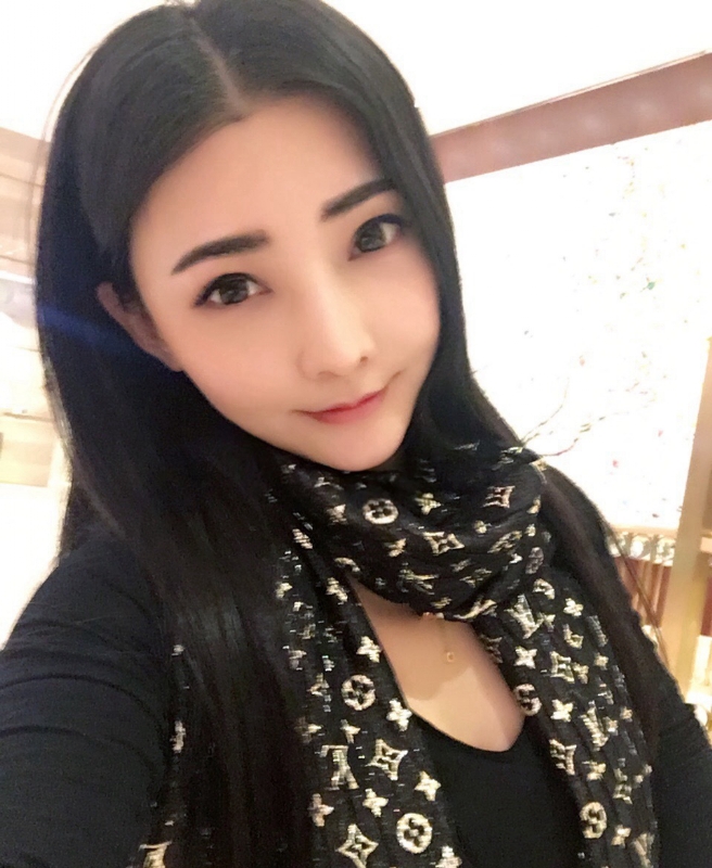 詩詩的第二张照片--丽水相亲服务中心