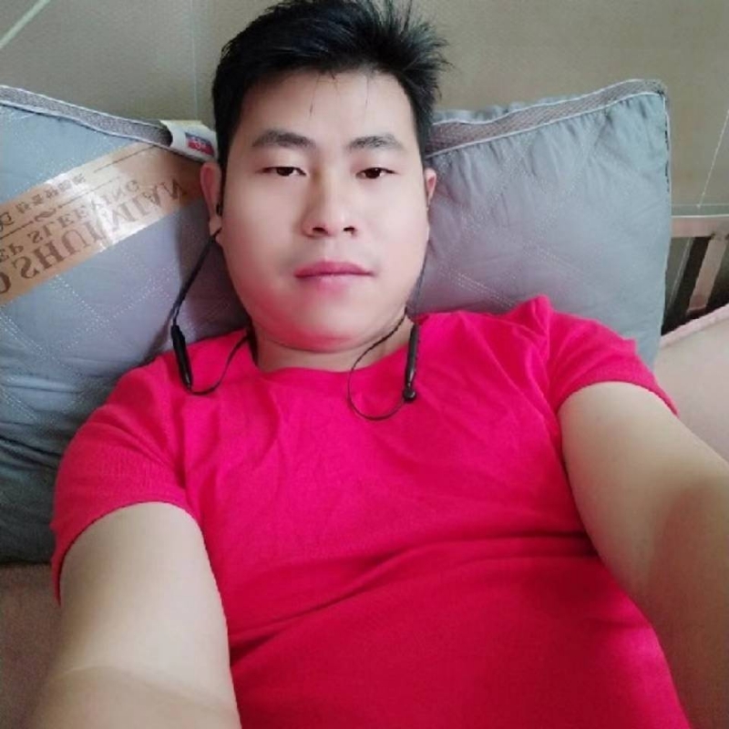 李强的第一张照片--丽水相亲服务中心