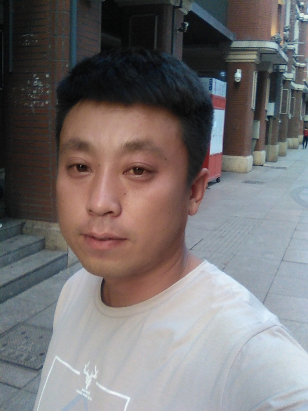 冰冷的心的第一张照片--丽水相亲服务中心