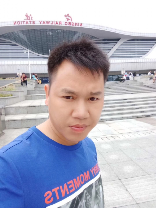 笑对人生的第一张照片--丽水相亲服务中心