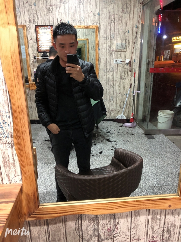 知足常乐的第三张照片--丽水相亲服务中心