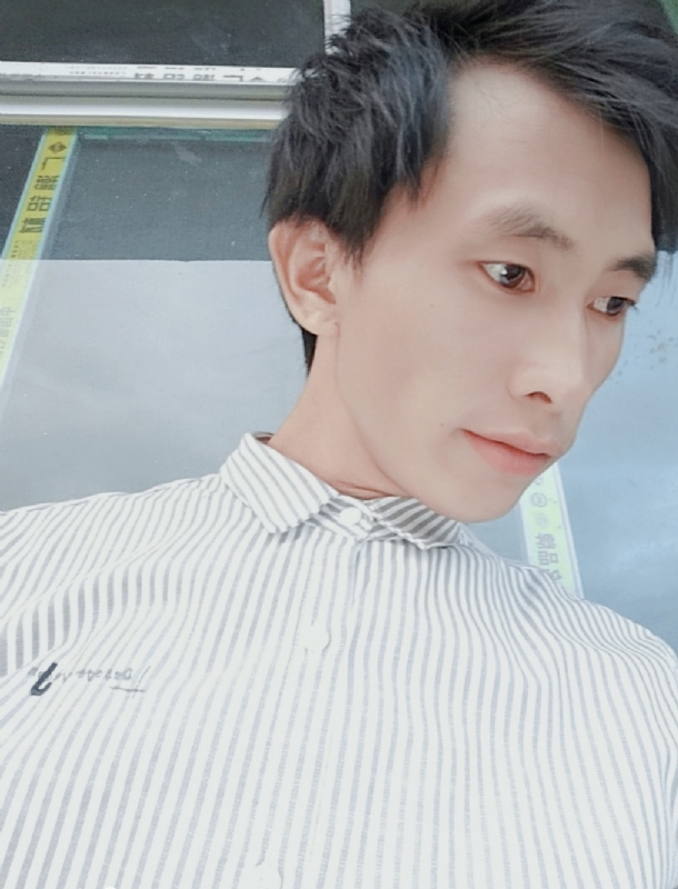 寻找下一个路口的第一张照片--丽水相亲服务中心