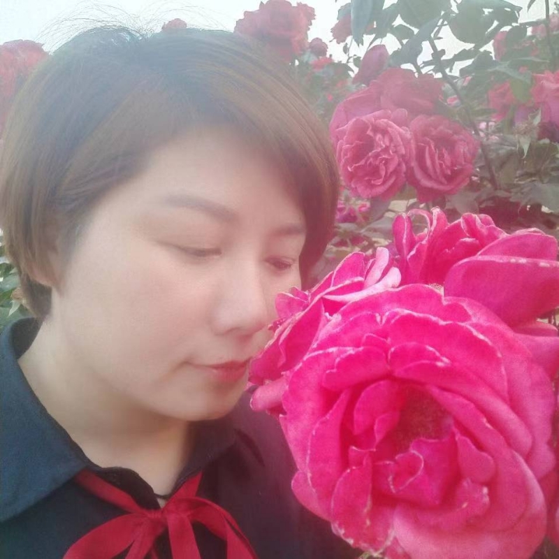 潇潇雨歌的第一张照片--丽水相亲服务中心