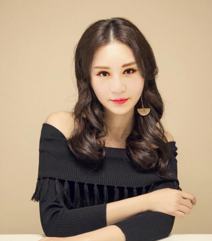 如梦的第一张照片--丽水相亲服务中心