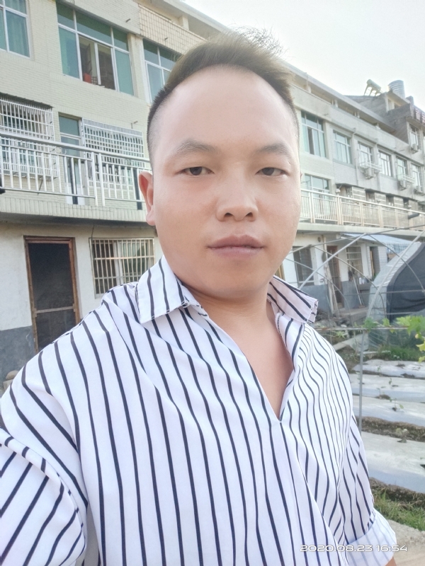 放弃曾经我带你走的第一张照片--丽水相亲服务中心