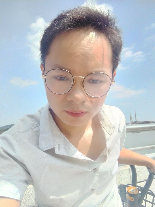 楠呐的第三张照片--丽水相亲服务中心