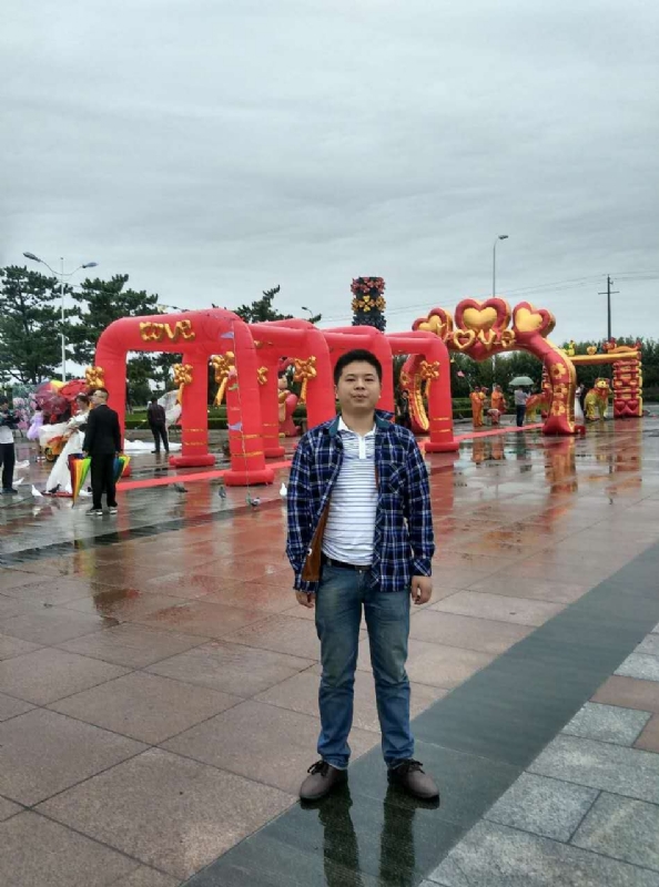 在奋斗的第三张照片--丽水相亲服务中心