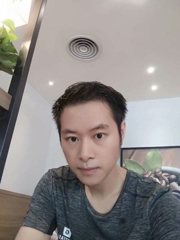 期待缘分的第二张照片--丽水相亲服务中心