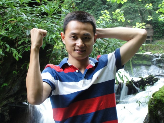 阿汤的第一张照片--丽水相亲服务中心