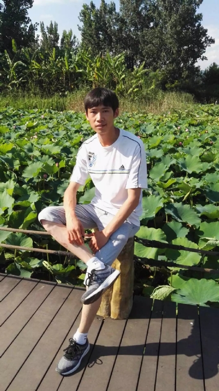 洛佐山娃的第一张照片--丽水相亲服务中心