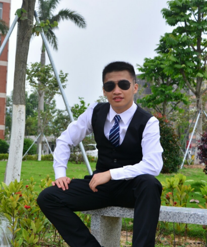 胡伊旗的第一张照片--丽水相亲服务中心