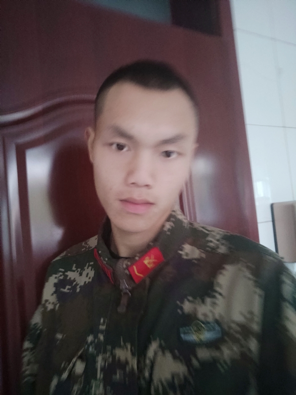 洛洛的第一张照片--丽水相亲服务中心