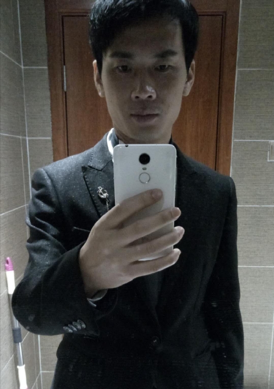 程先生的第一张照片--丽水相亲服务中心