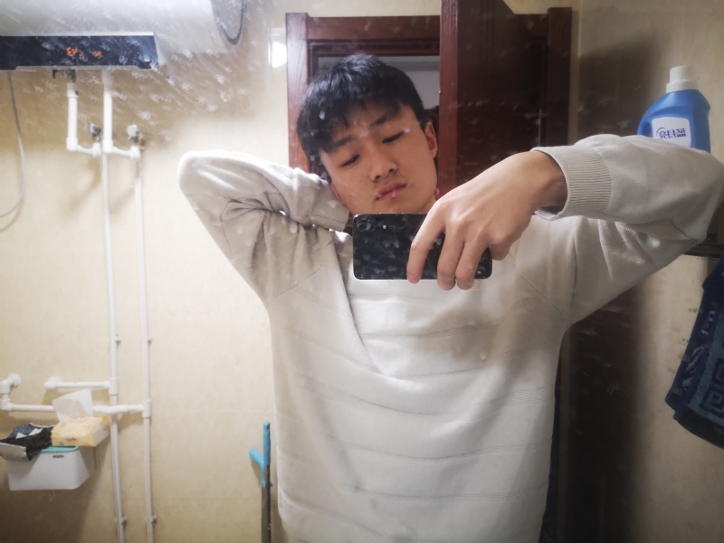 猪猪猪的第一张照片--丽水相亲服务中心