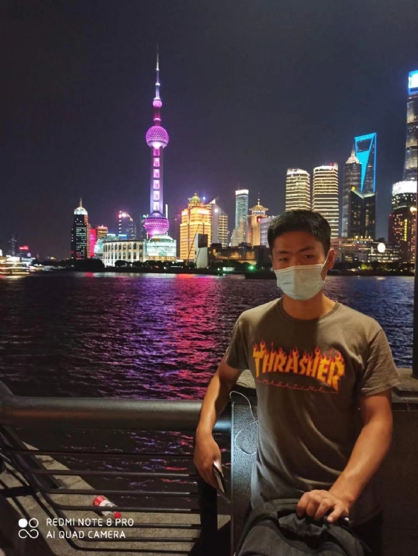 干草铺沙里飞的第一张照片--丽水相亲服务中心