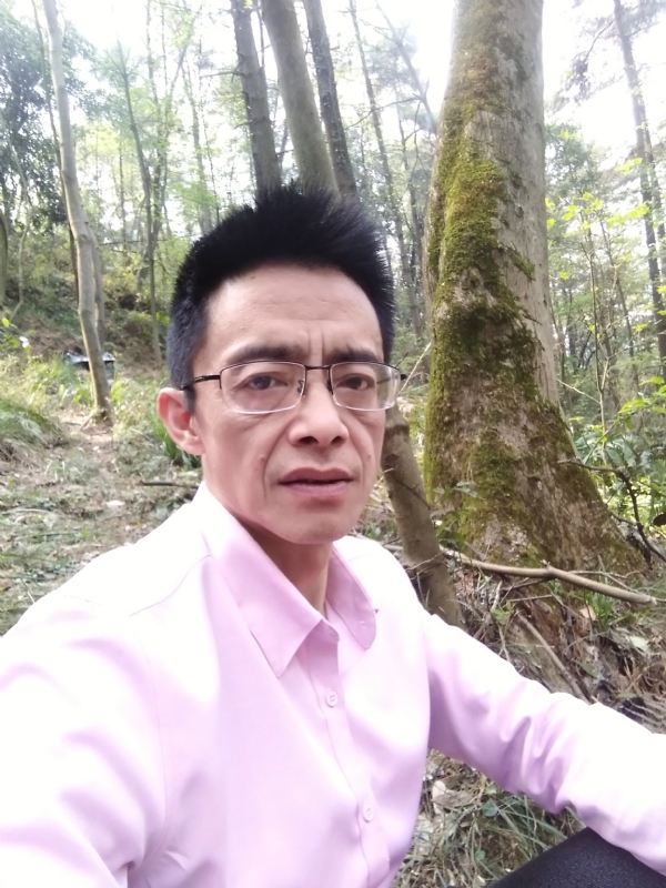 吴彬的第一张照片--丽水相亲服务中心