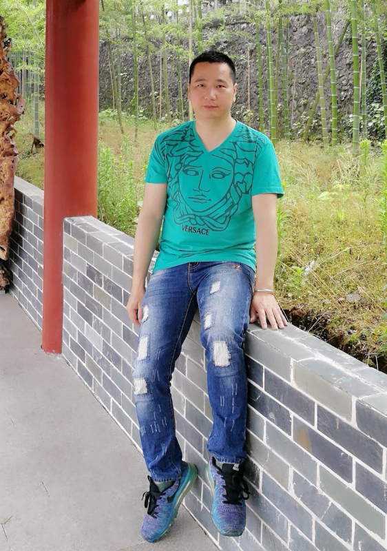 缘分不易的第一张照片--丽水相亲服务中心