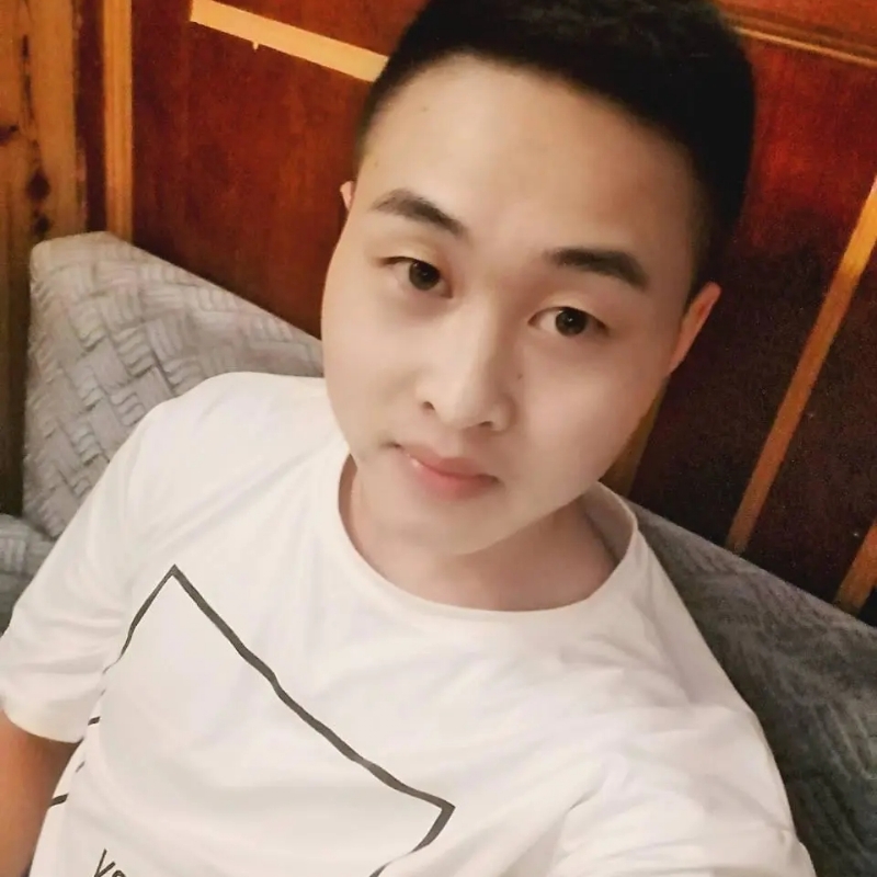 娃娃脸小爸爸的第一张照片--丽水相亲服务中心