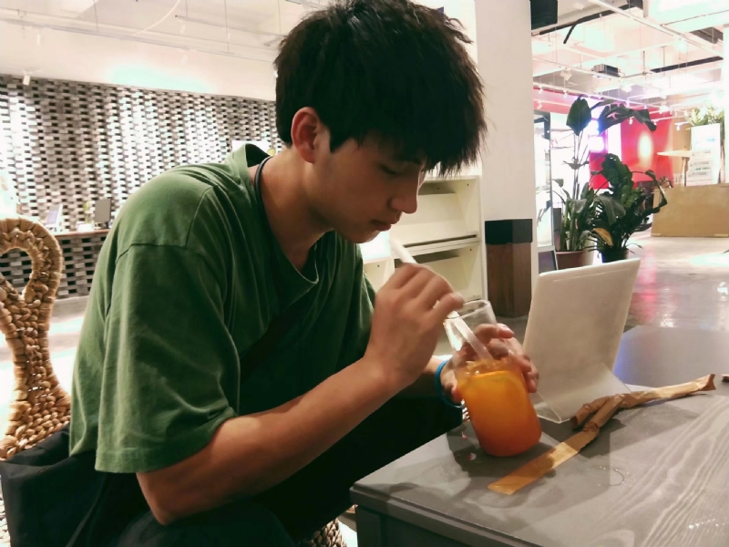 一花一世界的第一张照片--丽水相亲服务中心