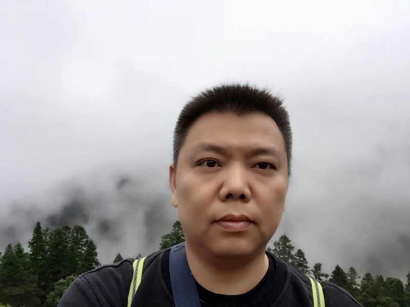 俊哥的第一张照片--丽水相亲服务中心