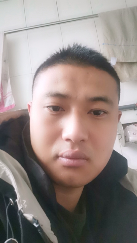 烟花再美不过瞬间的第一张照片--丽水相亲服务中心