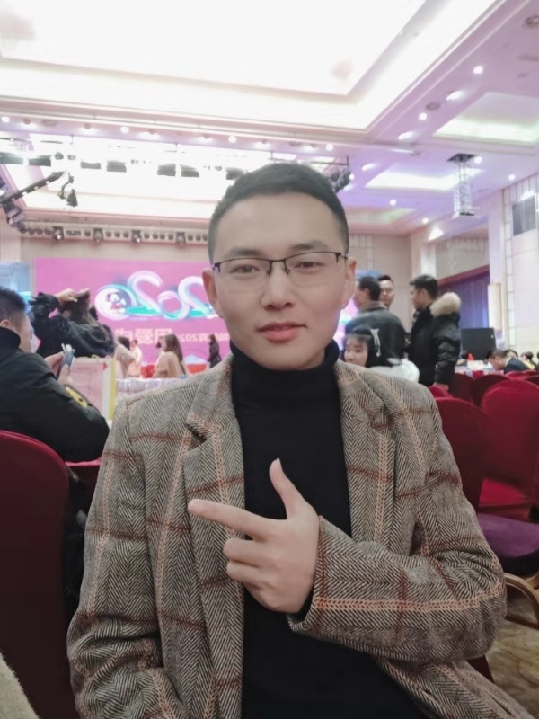 遇见不一样的自己的第一张照片--丽水相亲服务中心