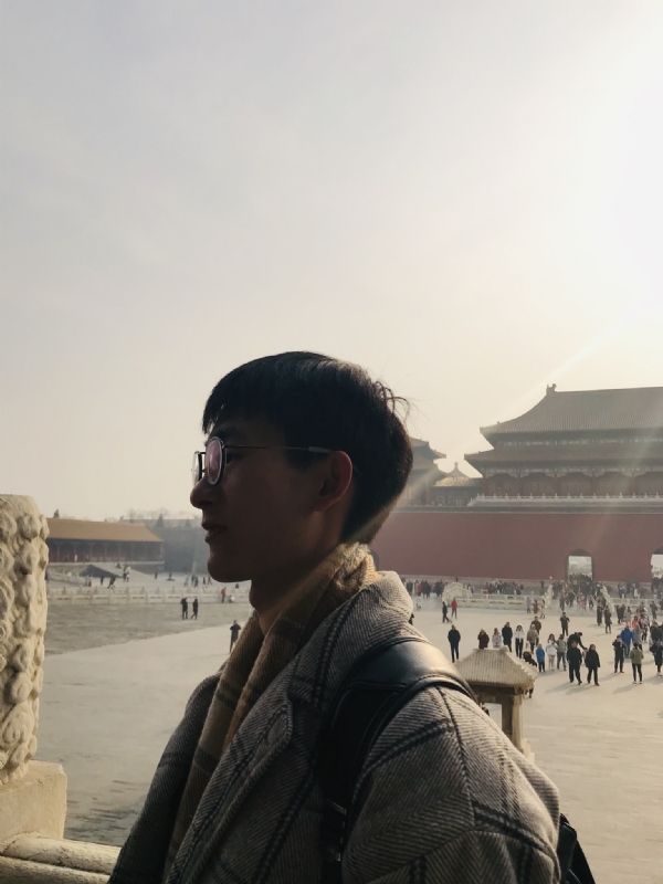 夏侯醉平的第一张照片--丽水相亲服务中心