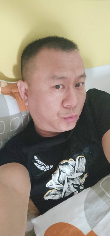 随缘的第一张照片--丽水相亲服务中心